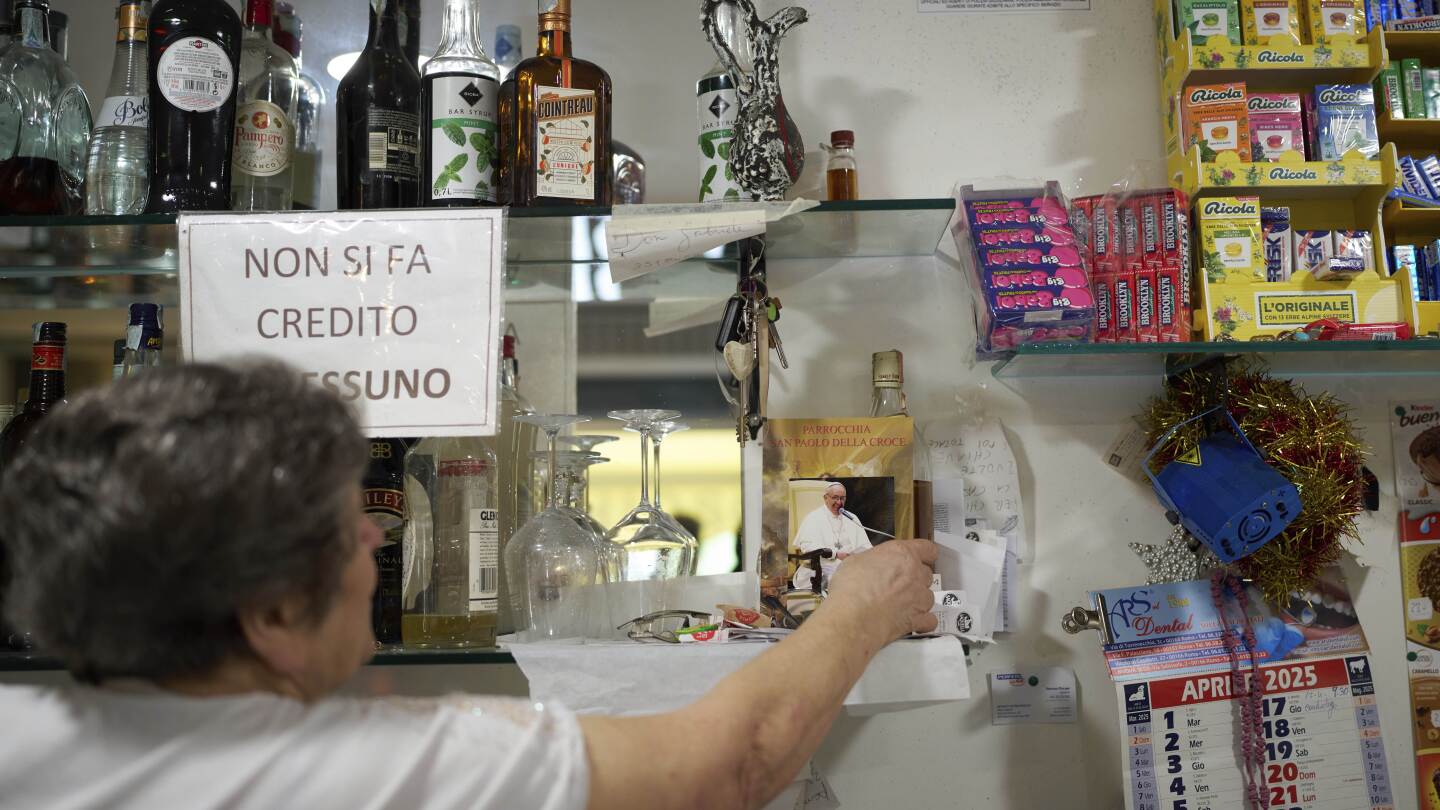 At Mass in housing projects and tourist hotspots, Romans pray next pope focuses on poverty and peace