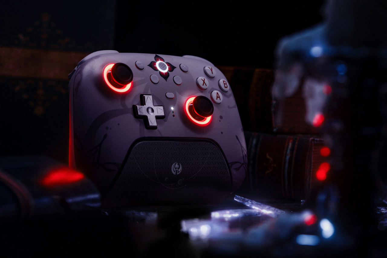 Honkai: Star Rail and 8Bitdo Collaborate for Exclusive Ultimate 2 Wireless Controller